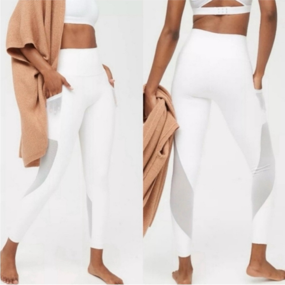 Aerie Offline White Mesh Pocket Workout Leggings